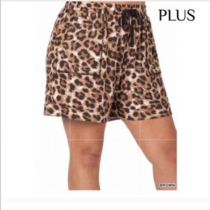 Plus Size!!! Buttery Soft Leopard Print Shorts🌟🌺